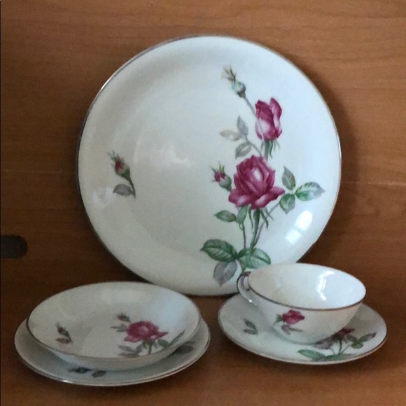 Vintage 5 pc Place Setting Kutani Rose Pattern - Picture 1 of 5